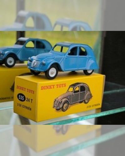 Dinky Toys 535 Citroën 2 CV Bleu 24 T Neuf