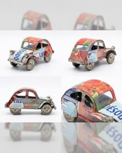 Citroën 2CV miniature in recycled metal (Madagascar crafts)