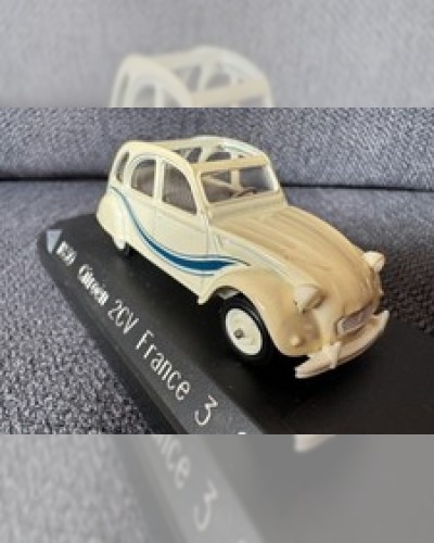 Citroën 2cv France 3 from 1983 - Solido miniature car (Very good condition + Box)