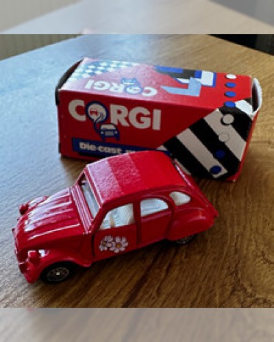 Corgi Juniors Citroën 2CV6 Red Diecast Metal & Plastic Model Car w/ Box