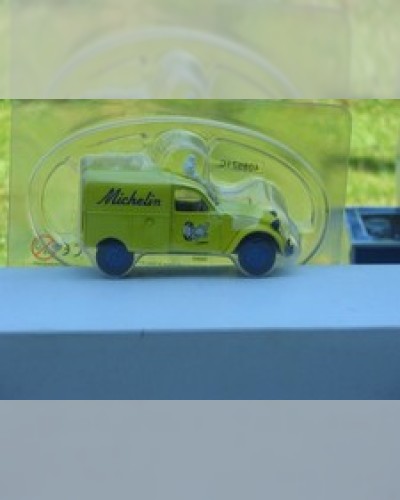 Citroën 2 hp paneled van "MICHELIN" 1/43