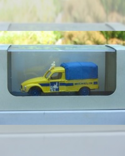 Citroën 2 cv " MICHELIN " 1/43 MOMACO T 10
