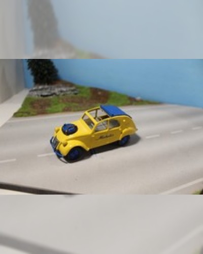 Citroen 2cv Sahara 4x4 Michelin 1/43