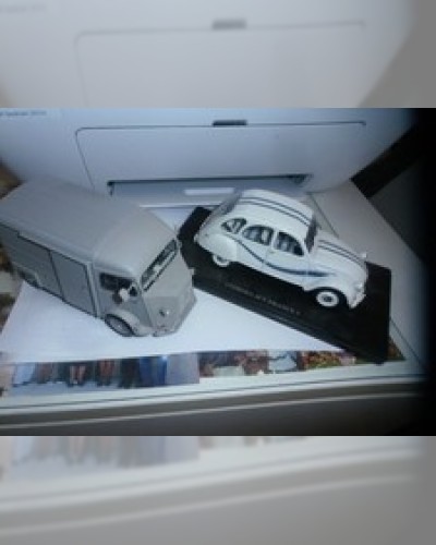 CITROEN 2CV FRANCE 3 CARS AND TYPE H VAN